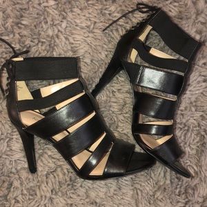 Never worn Nine West heels